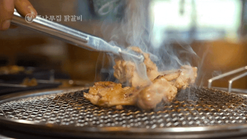 gif02.gif