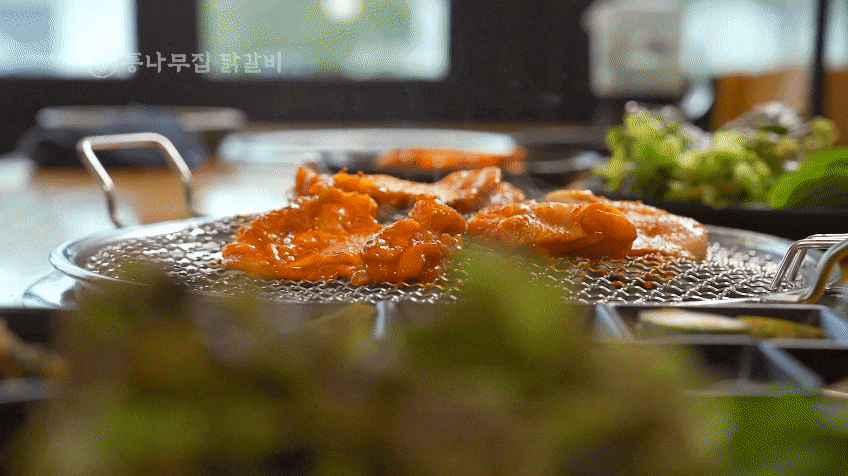 gif04.gif